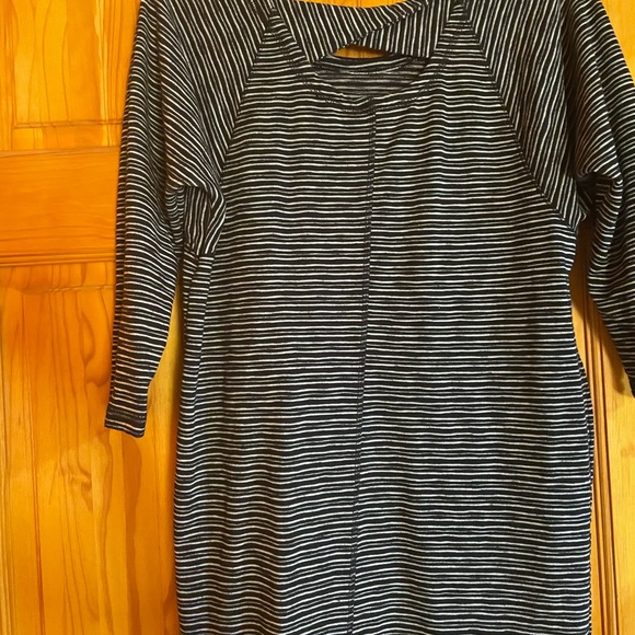 Talbots striped XS shift tee shirt dress worn once - Picture 4 of 4